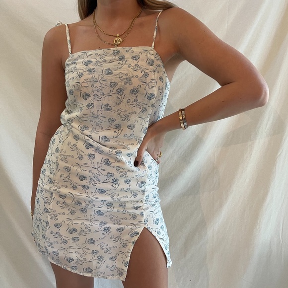 SOLD - Picture 4 of 4